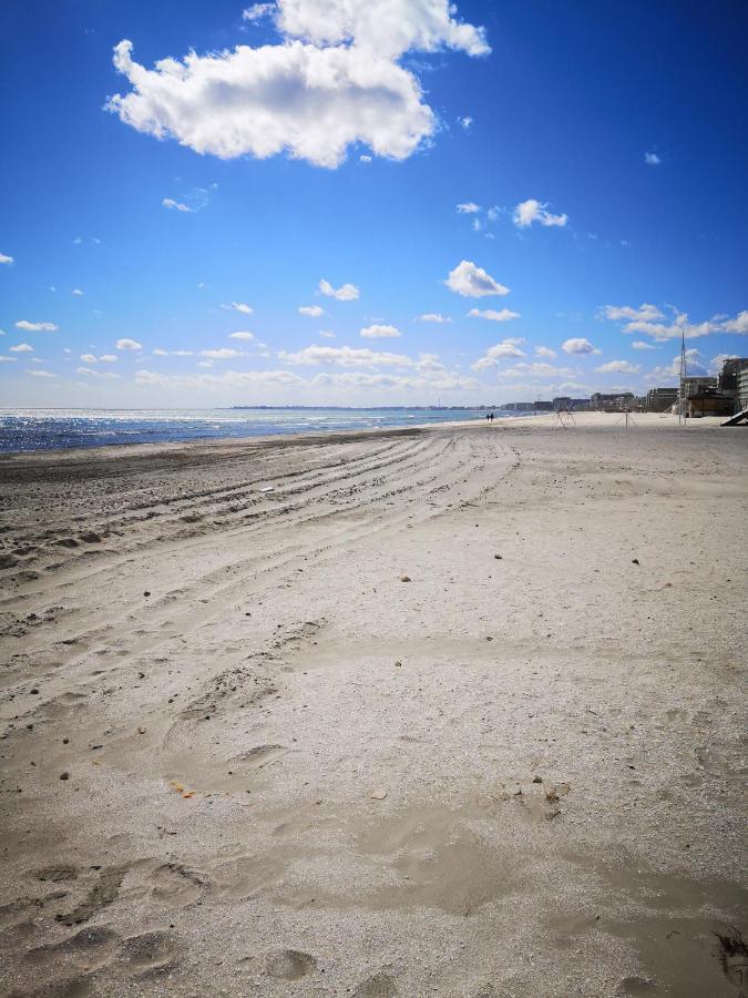 Promenada Beach Residence Năvodari Екстериор снимка